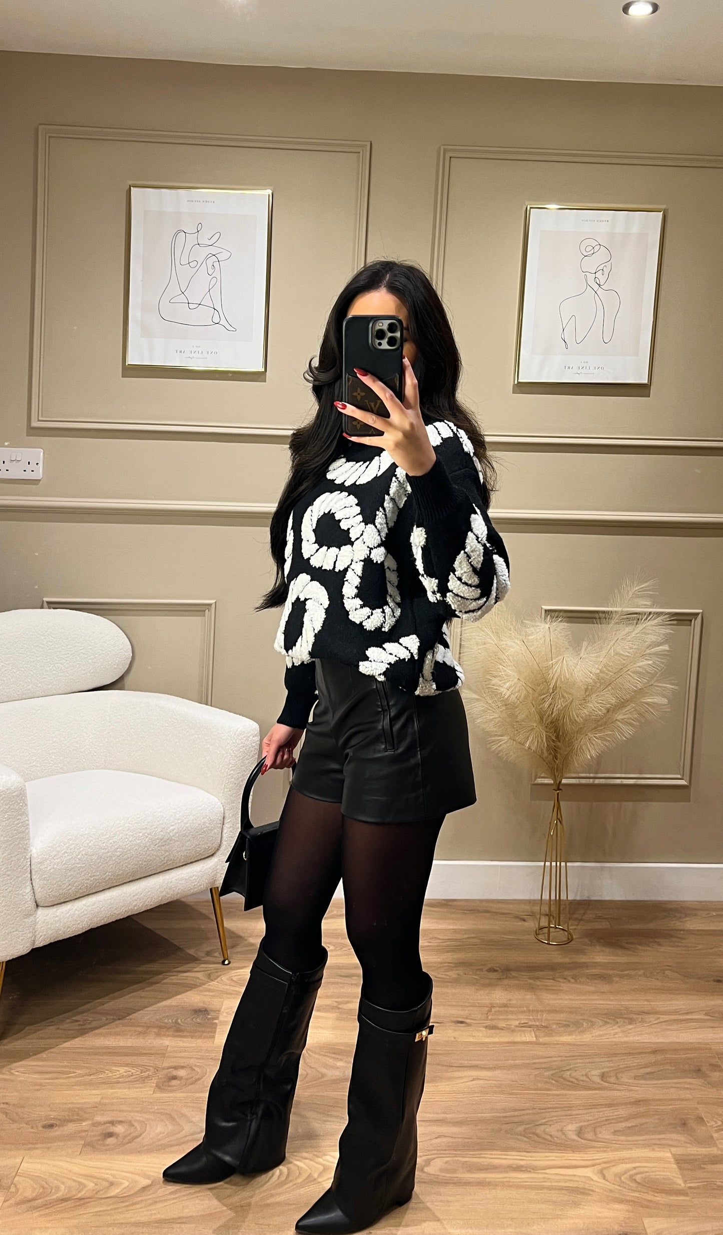 EMILY Black Jumper